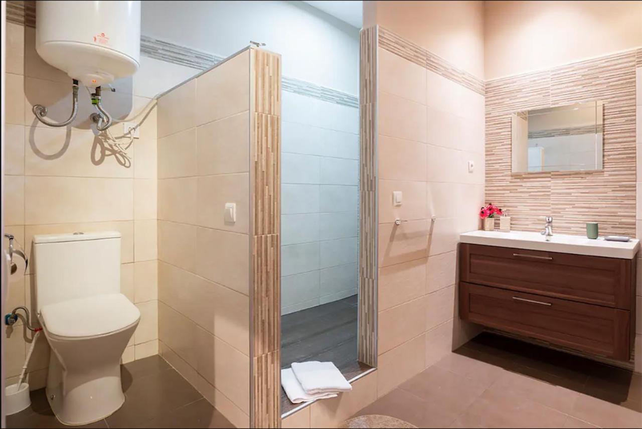 Rustic & Nice Apartment In Malaga Center Εξωτερικό φωτογραφία